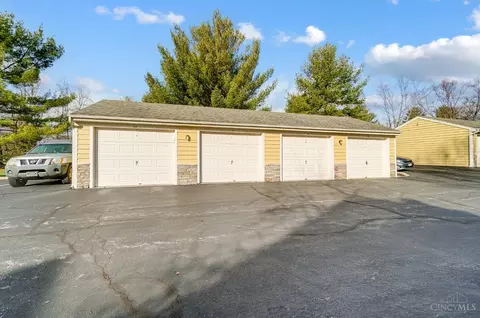 999 Cedar Ridge Dr, Cincinnati, OH 45245 photo 46