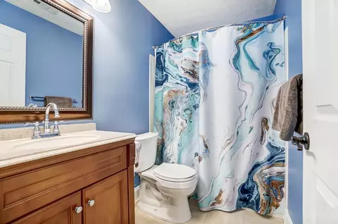 999 Cedar Ridge Dr, Cincinnati, OH 45245 photo 33