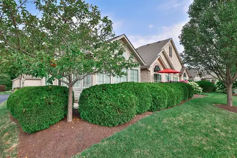 9299 Elizabeth Ln, Mason, OH 45040