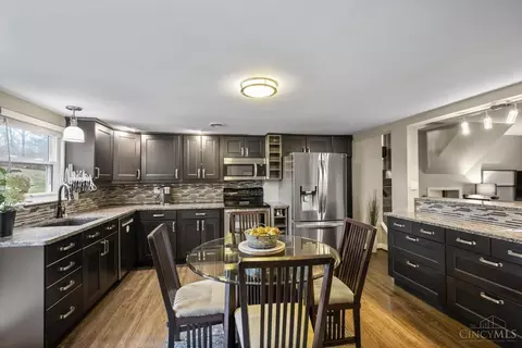 4450 Classic Dr, Blue Ash, OH 45241 photo 14