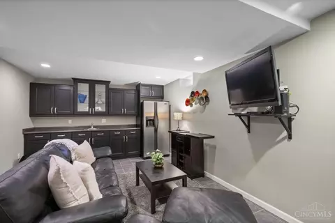 4450 Classic Dr, Blue Ash, OH 45241 photo 32