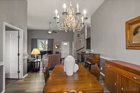 4450 Classic Dr, Blue Ash, OH 45241 photo 9