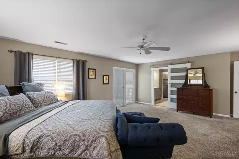 4450 Classic Dr, Blue Ash, OH 45241 photo 22