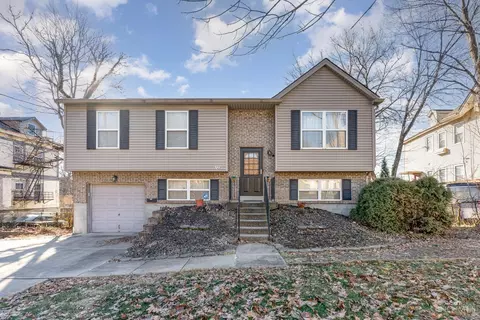 723 Fred Shuttlesworth Cir, Cincinnati, OH 45229