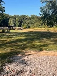 6142 St Rt 132, Goshen Twp, OH 45122