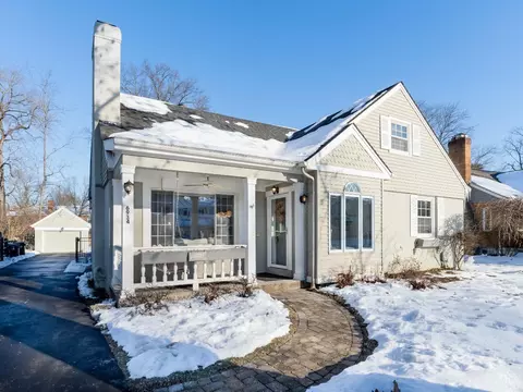 6934 Nolen Cir, Mariemont, OH 45227