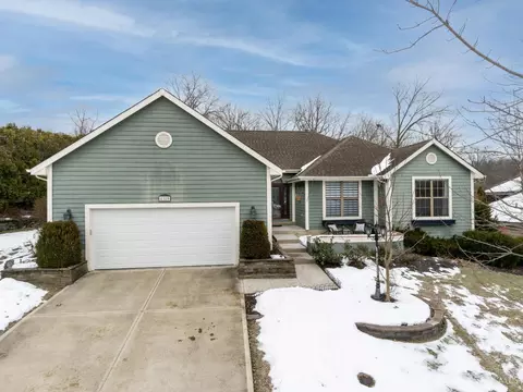 8380 Toddcreek Cir, West Chester, OH 45069