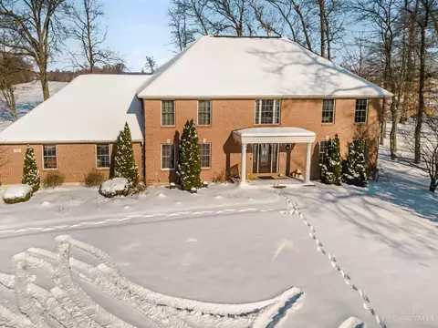 307 Forest Trl, Mount Orab, OH 45154