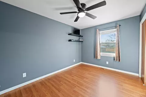 Bedroom - 11438 Dehaviland Dr, Cincinnati, OH 45231 photo 7 of 11