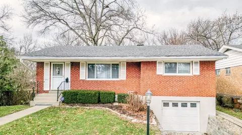 8907 Monsanto Dr, Cincinnati, OH 45231