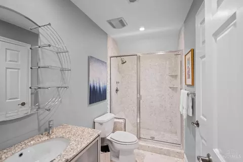 28 Hampton Ct, Cincinnati, OH 45208 photo 28
