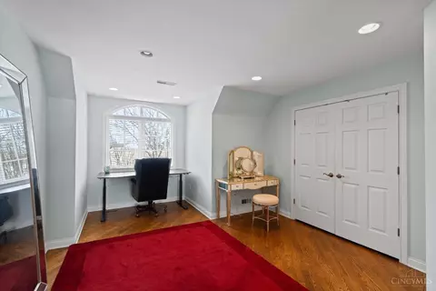 28 Hampton Ct, Cincinnati, OH 45208 photo 25