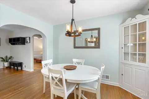 Dining - 7634 Forest Rd, Cincinnati, OH 45255 photo 2 of 2