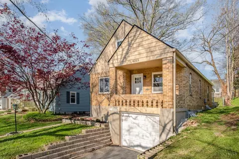 6213 Fairhurst Ave, Cincinnati, OH 45213