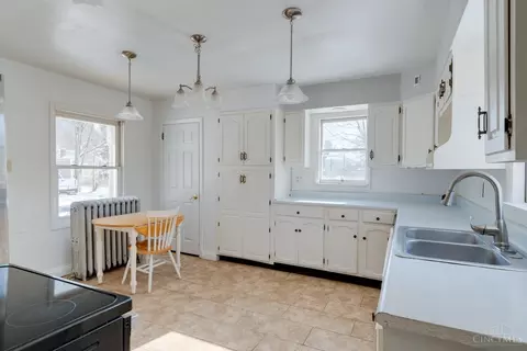 Kitchen - 130 Rohde Ave, Cincinnati, OH 45230 photo 2 of 6