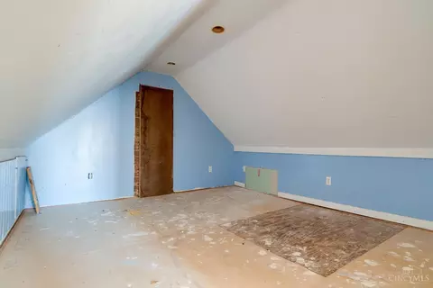 Bedroom - 130 Rohde Ave, Cincinnati, OH 45230 photo 7 of 7