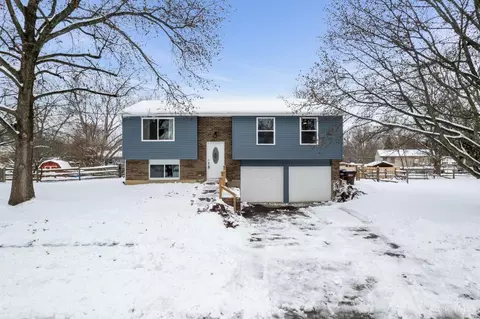 686 Woodgate Rd, Cincinnati, OH 45244