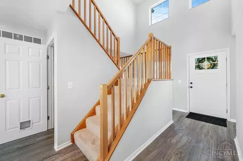 Entry Way - 4151 Drummore Ln, Cincinnati, OH 45245 photo 1 of 1