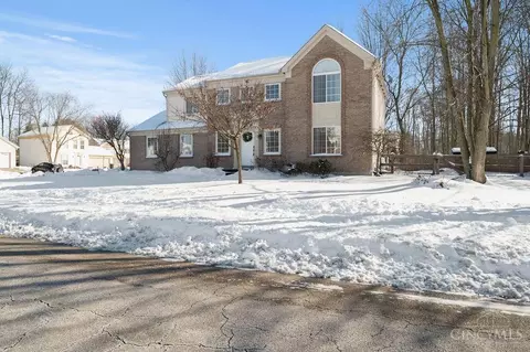 Exterior - 4151 Drummore Ln, Cincinnati, OH 45245 photo 12 of 12