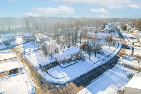 View/Area - 4151 Drummore Ln, Cincinnati, OH 45245 photo 10 of 11