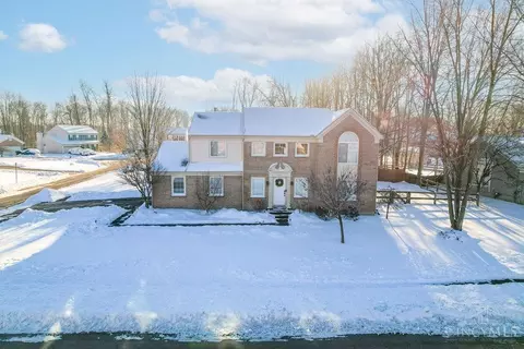 Exterior - 4151 Drummore Ln, Cincinnati, OH 45245 photo 3 of 12