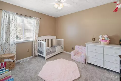 Bedroom - 4151 Drummore Ln, Cincinnati, OH 45245 photo 9 of 9