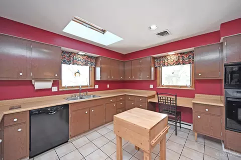 400 Deanview Dr, Cincinnati, OH 45224 photo 22