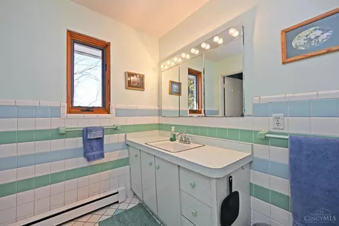 400 Deanview Dr, Cincinnati, OH 45224 photo 28