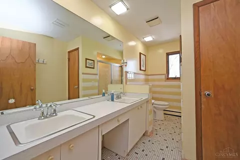400 Deanview Dr, Cincinnati, OH 45224 photo 31