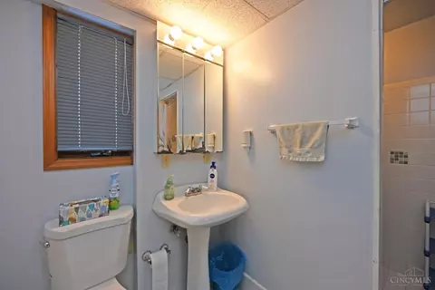 400 Deanview Dr, Cincinnati, OH 45224 photo 39