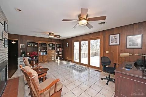 400 Deanview Dr, Cincinnati, OH 45224 photo 18