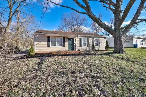4358 Beechmont Dr, Cincinnati, OH 45244