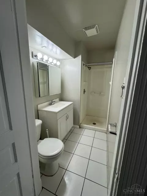 423 Ada St, Cincinnati, OH 45219 photo 7