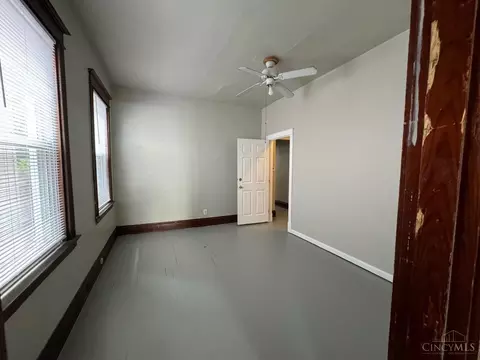 423 Ada St, Cincinnati, OH 45219 photo 9