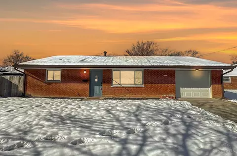 12143 Audie Ct, Springdale, OH 45246