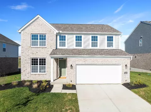 8226 Moonstone Dr, West Chester, OH 45241