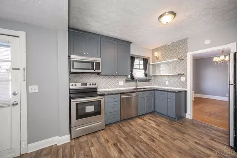 Kitchen - 5347 Fox Rd, Cincinnati, OH 45239 photo 1 of 3