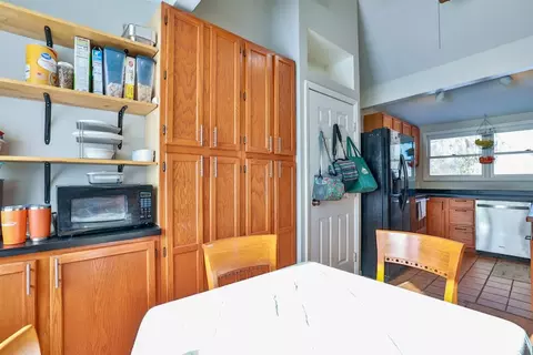 Kitchen - 30 Damon Rd, Greenhills, OH 45218 photo 1 of 4