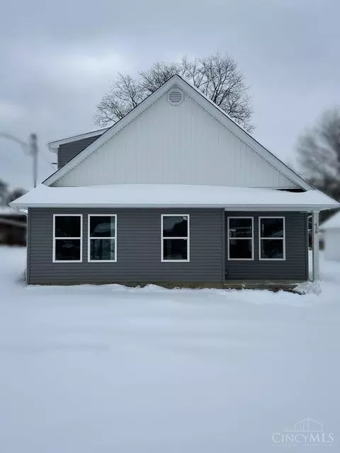438 Charity St, Bethel, OH 45106