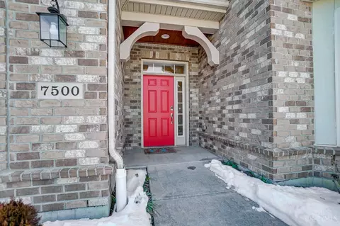 7500 Shenango Ct, Hamilton Township, OH 45039 photo 3