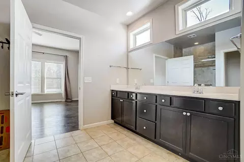 7500 Shenango Ct, Hamilton Township, OH 45039 photo 27