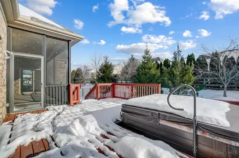 7500 Shenango Ct, Hamilton Township, OH 45039 photo 48