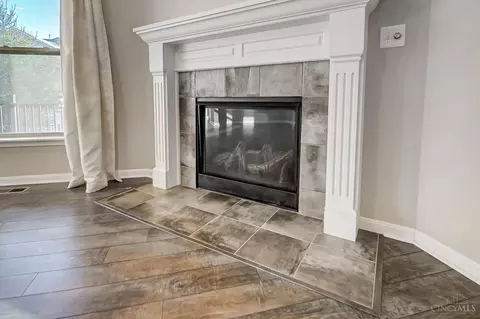 7500 Shenango Ct, Hamilton Township, OH 45039 photo 9