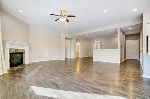 7500 Shenango Ct, Hamilton Township, OH 45039 photo 11