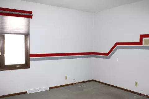 5870 Ropes Dr, Cincinnati, OH 45244 photo 28