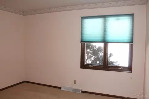 5870 Ropes Dr, Cincinnati, OH 45244 photo 27