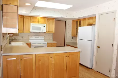 5870 Ropes Dr, Cincinnati, OH 45244 photo 18