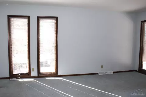 5870 Ropes Dr, Cincinnati, OH 45244 photo 22