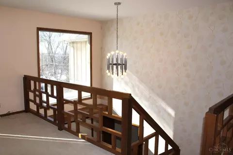5870 Ropes Dr, Cincinnati, OH 45244 photo 11