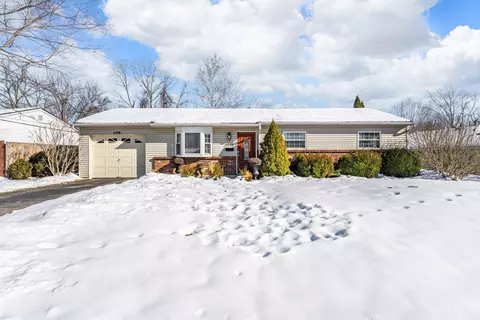 6914 Monongahela Dr, Newtown, OH 45244